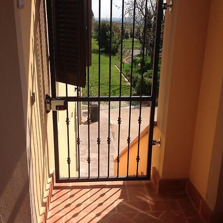 Podere Di Valli Санта-Мария-а-Монте Экстерьер фото