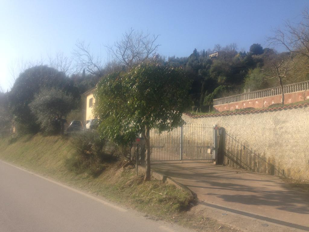 Podere Di Valli Санта-Мария-а-Монте Экстерьер фото