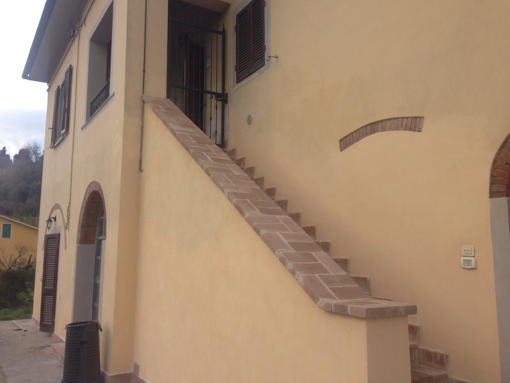 Podere Di Valli Санта-Мария-а-Монте Экстерьер фото